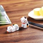 Repose-baguettes japonais en céramique en forme de chats maneki-neko