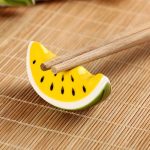 Repose-baguettes-japonais-en-ceramique-en-forme-de-pasteque-picture-4