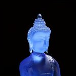 Statue-de-bouddha-medecine-en-resine-translucide-bleue-avec-tige-de-lotus-sculpt-picture-3
