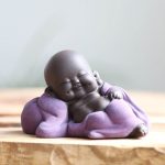 Statuette-moine-bouddhiste-en-ceramique-emaillee-pour-decoration-zen-picture-5