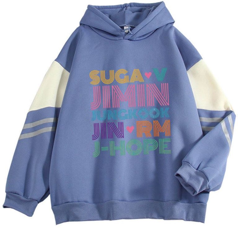 Sweat-a-capuche-femme-et-homme-au-style-streetwear-avec-typographie-graphique-co-picture-4