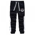 Sweat-a-capuche-homme-bicolore-avec-motif-graphique-de-visage-stylise-et-poche-k-picture-2