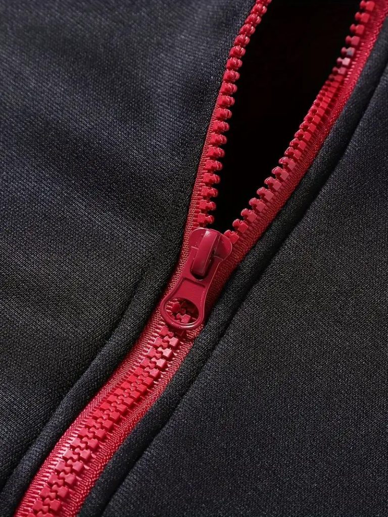 Sweat-a-capuche-zippe-asymetrique-orne-dun-dragon-japonais-au-dos-picture-8