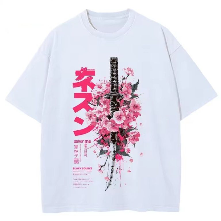 T-shirt-a-ecriture-japonaise-avec-sabre-et-fleurs-de-cerisier-picture-2