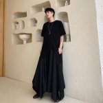 T-shirt-asymetrique-a-coupe-ample-et-ourlet-en-pointe-picture-2