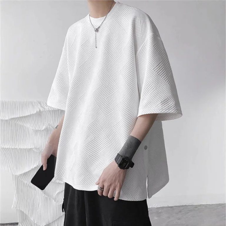 T-shirt-oversize-homme-a-texture-gaufree-et-motif-geometrique-en-relief-picture-5