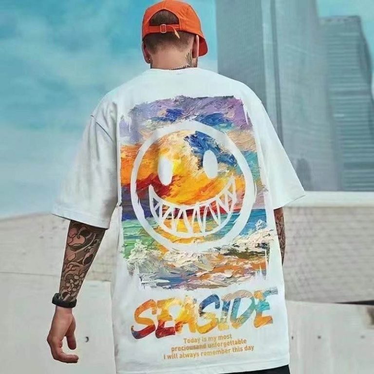 T-shirt-streetwear-a-motif-smiley-multicolore-picture-1