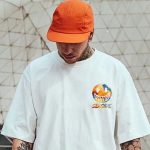 T-shirt-streetwear-a-motif-smiley-multicolore-picture-3