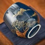 Tasse-a-the-japonaise-yunomi-avec-motifs-de-paysage-dore-et-finition-brillante-picture-3