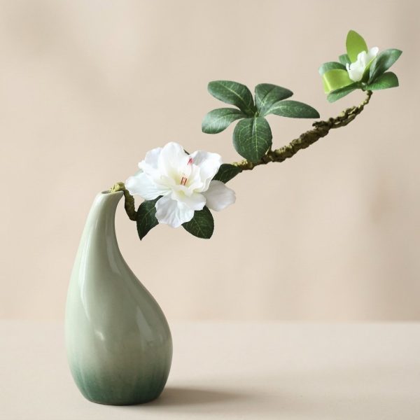 Vase en céramique émaillée à dégradé de vert céladon