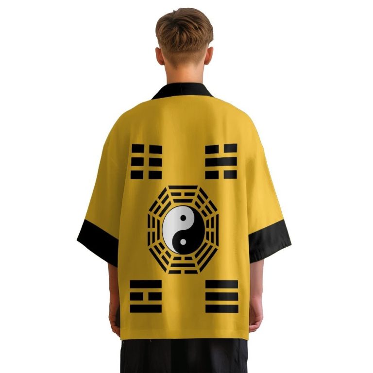 Veste-kimono-femme-et-homme-a-motifs-yin-yang-et-bagua-picture-3