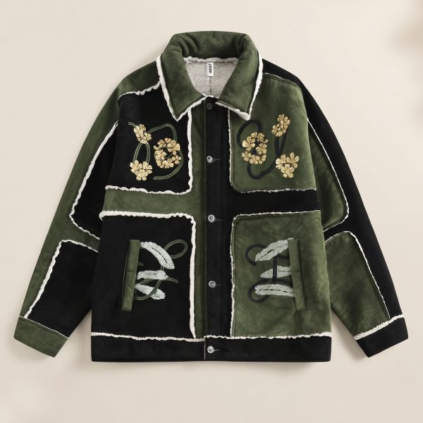 Veste sherpa homme bicolore à effet patchwork avec doublure sherpa et broderies florales