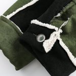 Veste-sherpa-noir-et-vert-kaki-a-broderies-florales-dorees-et-passepoil-blanc-mo-picture-7