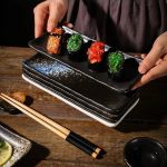 Assiette-a-sushi-rectangulaire-noire-22-cm-picture-3