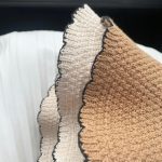 Chapeau-large-bord-bob-en-tricot-watermark-2303