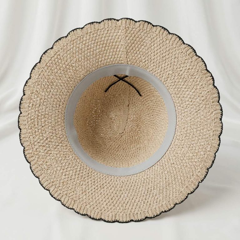 Chapeau-large-bord-bob-en-tricot-watermark-7034