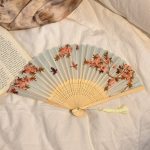 Eventail-pliant-japonais-en-bambou-et-soie-picture-5