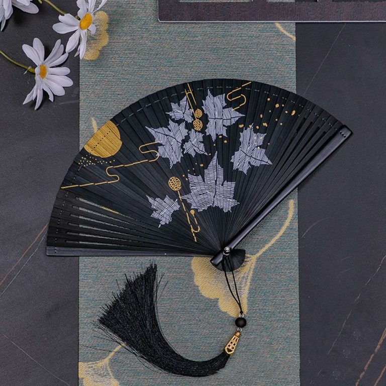 Eventail-pliant-japonais-en-bambou-et-tissu-picture-11