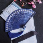 Eventail-pliant-japonais-en-bambou-et-tissu-picture-8