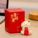 Figurine-maneki-neko-porte-bonheur-en-resine-picture-4