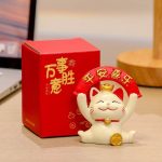 Figurine-maneki-neko-porte-bonheur-en-resine-picture-6