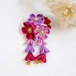Kanzashi-japonais-a-clochettes-dorees-picture-3