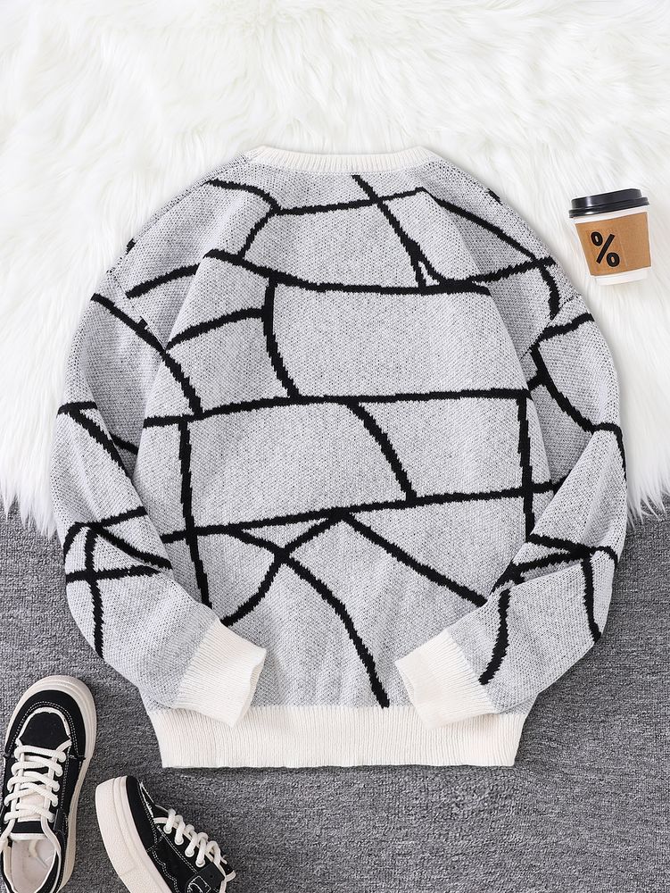 Pull-col-rond-a-motifs-geometriques-picture-1