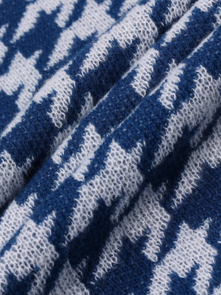 Pull-pied-de-poule-bleu-oversize-picture-5