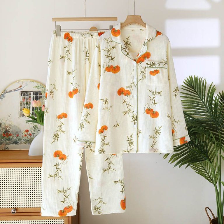 Pyjama-femme-en-gaze-de-coton-a-motifs-vegetaux-picture-2
