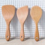 Spatule-en-bois-plate-a-riz-picture-1