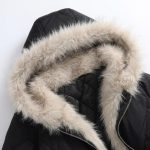 Veste-hiver-avec-capuche-fourrure-watermark-8370